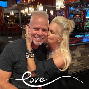 Meet your Posher, Sandie